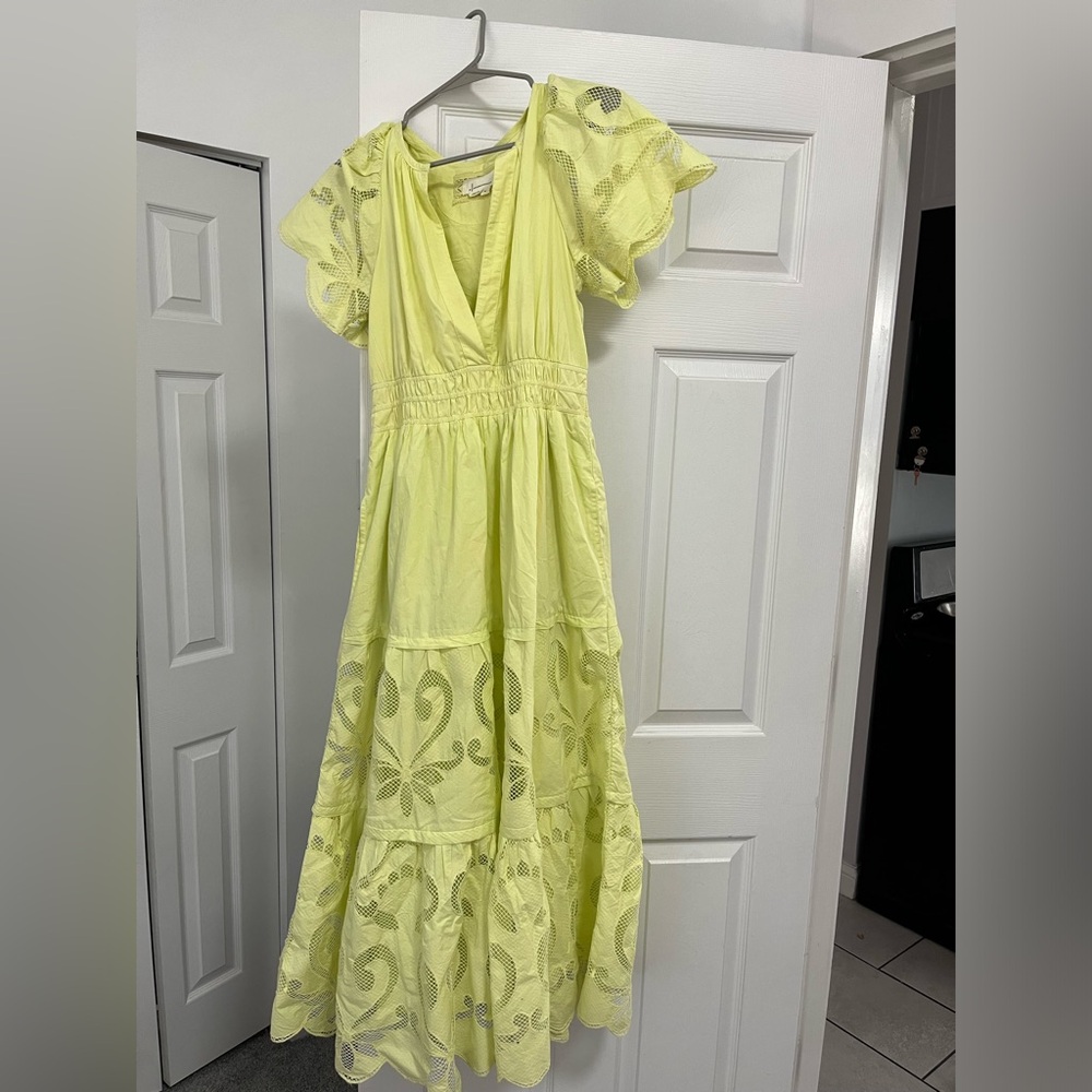 Anthropologie Somerset Maxi dress Cutwork edition in size medium, light lime.